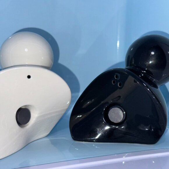 Disney Mickey Mouse Salt and Pepper Shakers Black White Magnet 2 Pieces Yin Yang - Picture 3 of 4